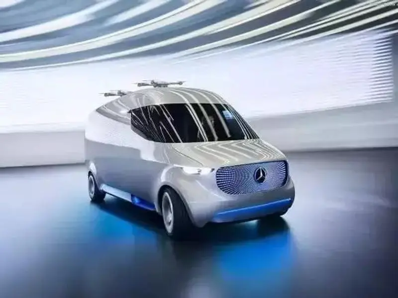 奔驰无人驾驶物流车车顶还带无人机(图2)