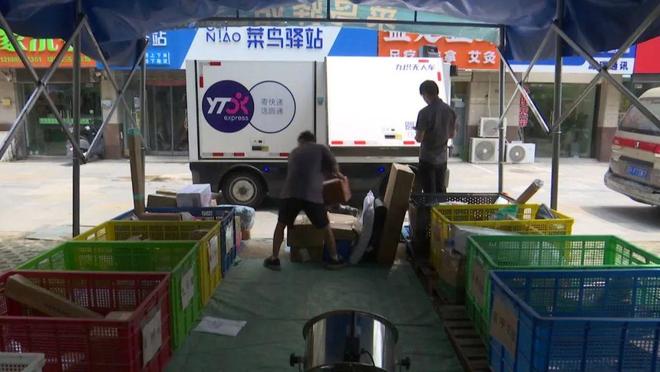 必赢中国官方网站无人驾驶！这种车市区已有近百辆！(图1)