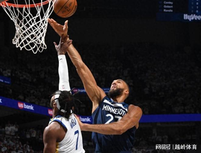 NBA西决出炉1席：西部第7轰然倒下1-4出局！大黑马约战雷霆(图1)