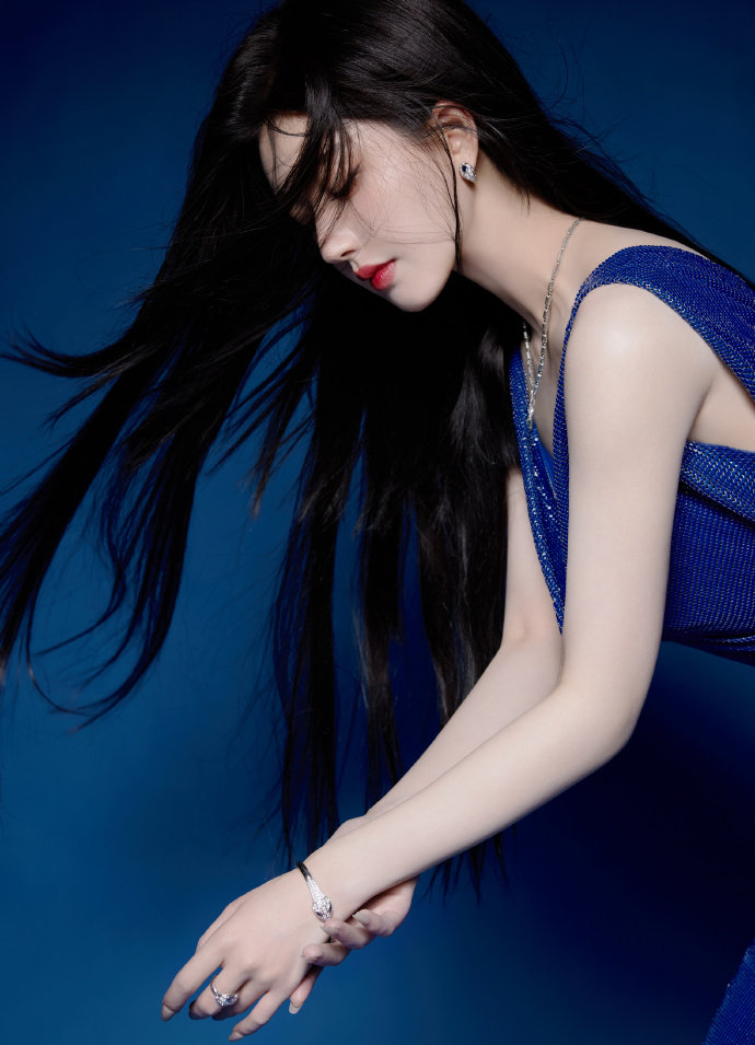 欧美精品第一页 - 欧美精品第一页下载手机版V(图1)