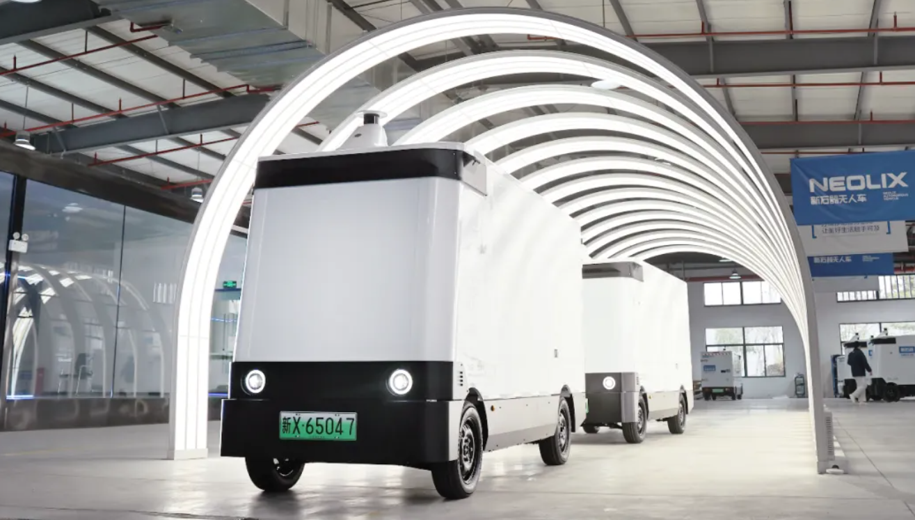 新石器无人BWIN车凭什么在深圳无人车运行报告在线车辆排名第一(图3)