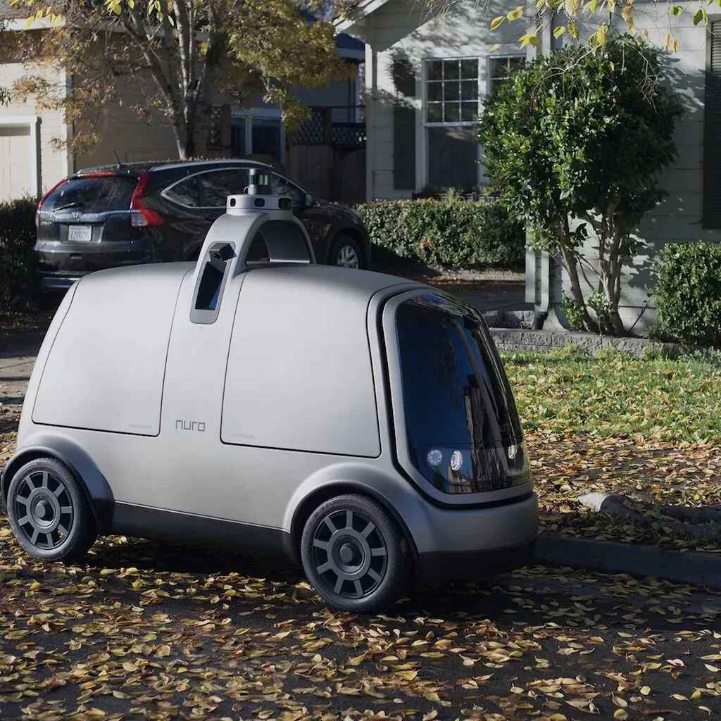 必赢中国无人配送车即将满街跑能躲路人能看红绿灯(图2)