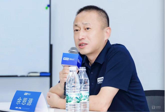 无人配送迈过“万台门槛”新石器的考题才刚开始(图1)