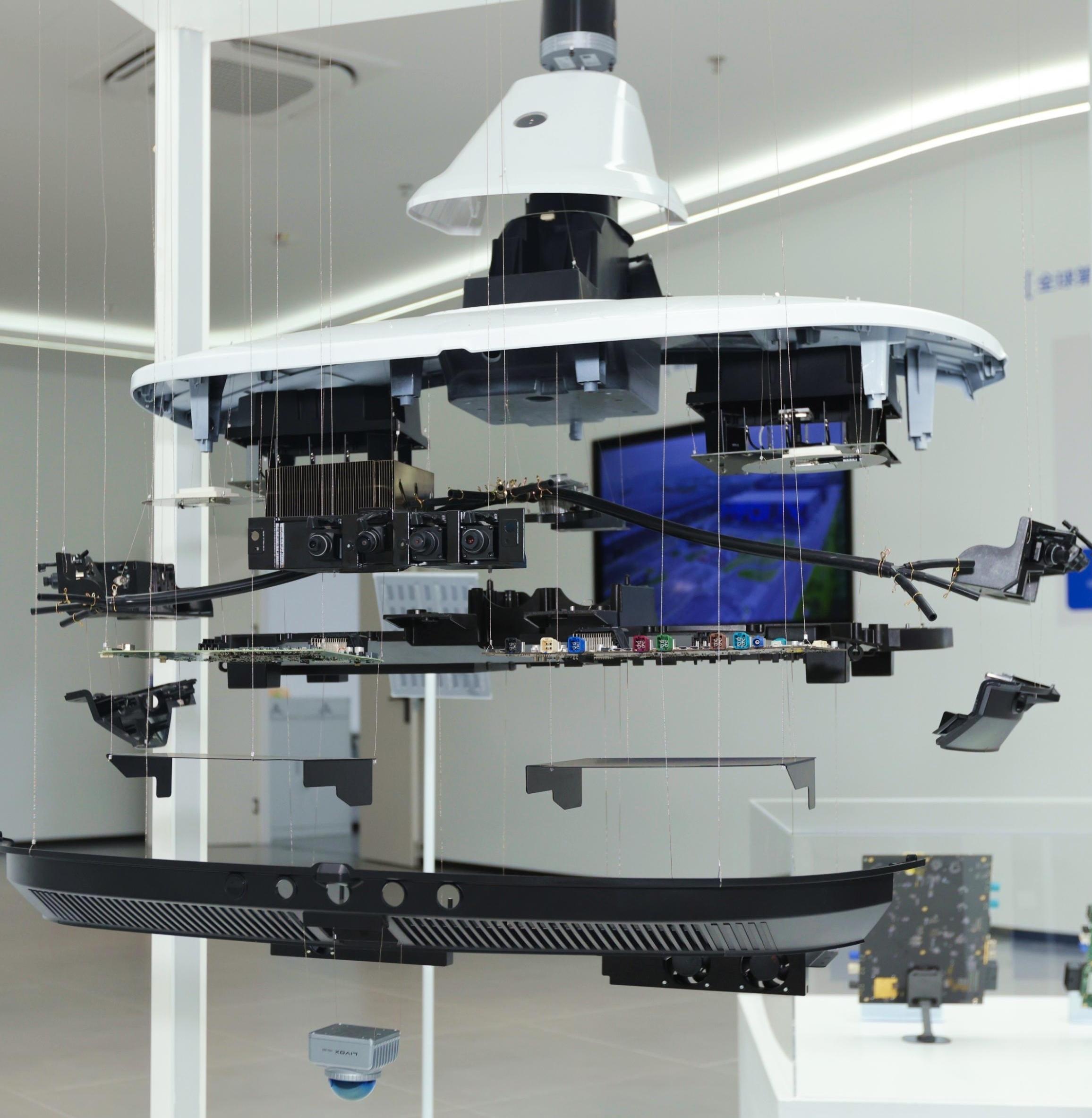 从“尝鲜”到“增购”：无人配送车迈向规模化应用(图2)