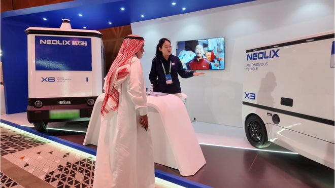 必赢中国官方网站新石器登陆CoMotion Global无人配送开启中东智能交通新篇章(图5)