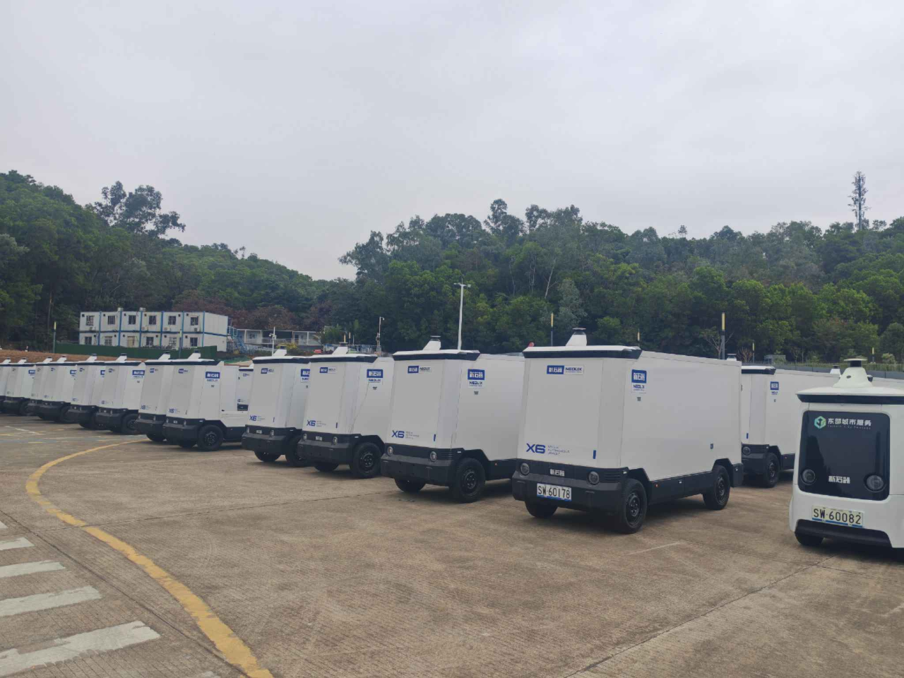 必赢中国官方网站深圳龙岗：制度破冰+场景赋能无人物流跑出产业集聚加速度(图1)