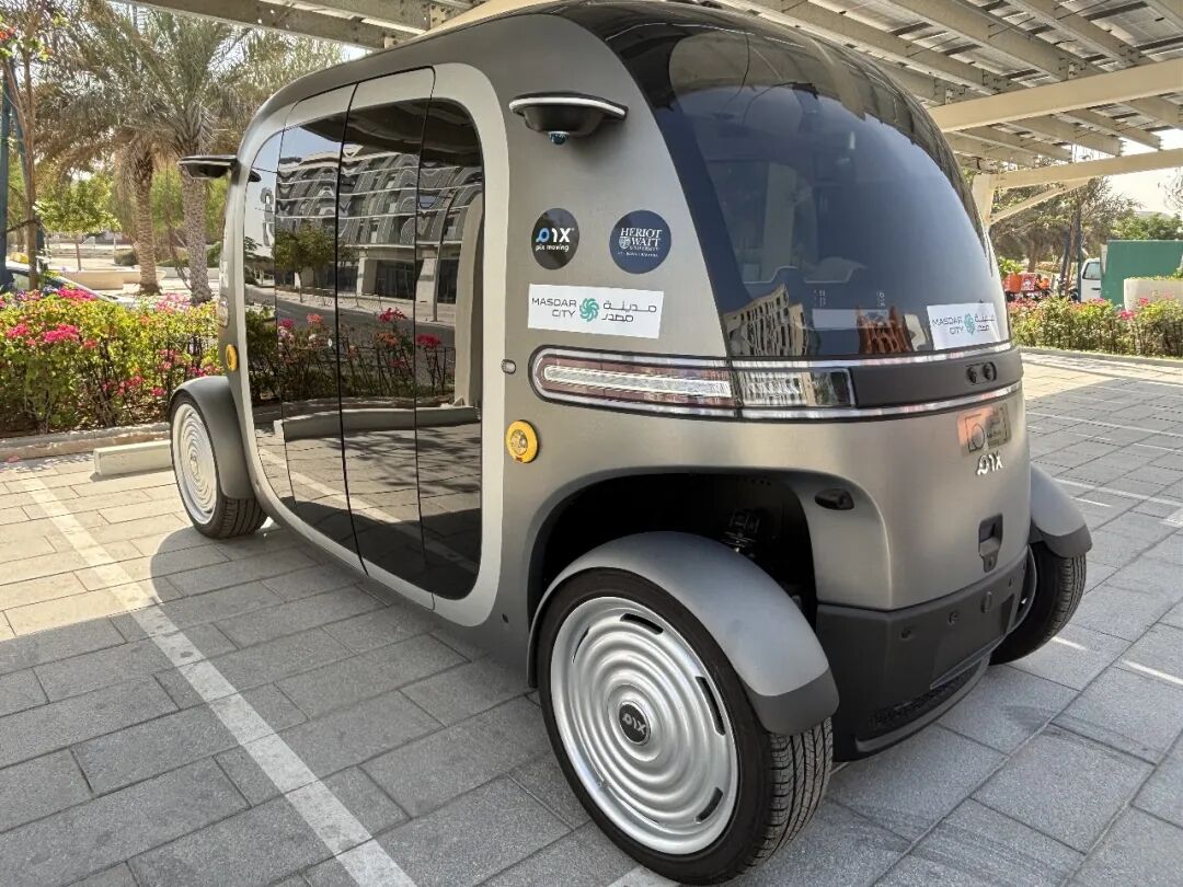 中国无人驾驶“军团”“武装”阿布扎比(图10)